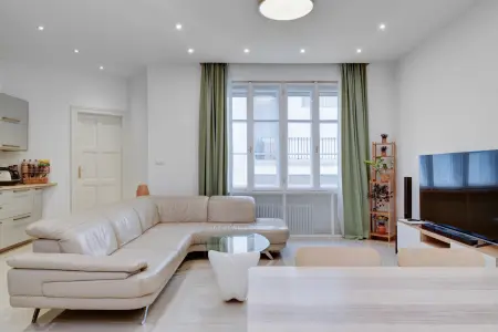 Eladó téglalakás, Budapest, VI. kerület 4 szoba 124 m² 220 M Ft